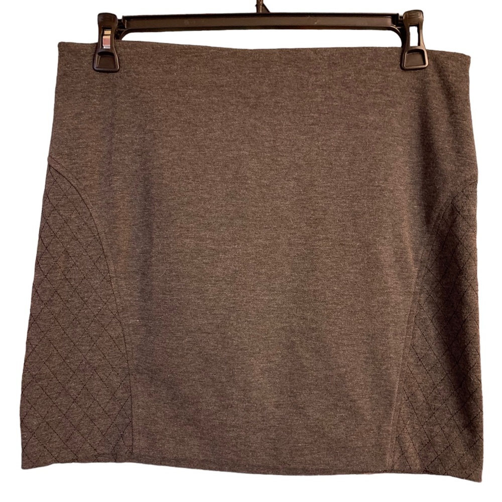 Simply Vera Wang Grey Mini Skirt Size L